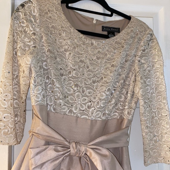 Dress - Picture 2 of 5